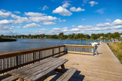 centreville-8.jpg Centreville Wharf Boat Slips
